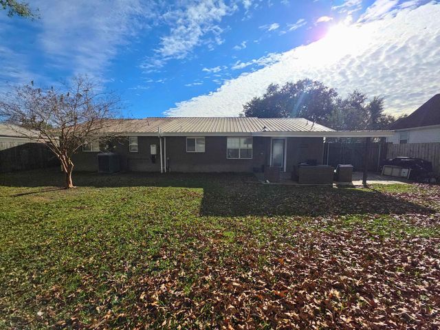 262 West 24th Street, Larose, LA 70373