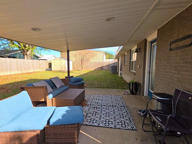 262 West 24th Street, Larose, LA 70373