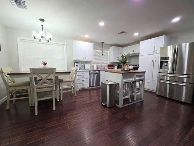 262 West 24th Street, Larose, LA 70373