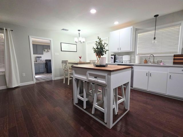 262 West 24th Street, Larose, LA 70373