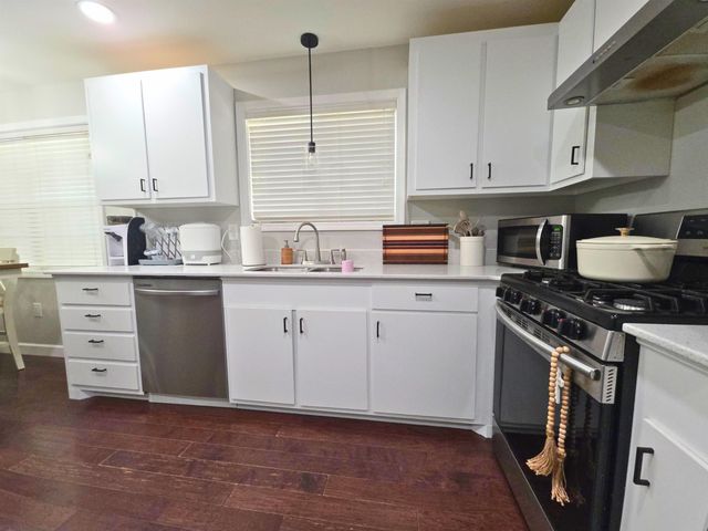 262 West 24th Street, Larose, LA 70373