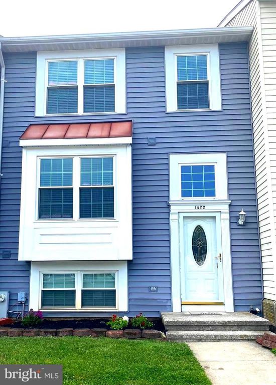 1422 POPES CREEK DR, Hampstead, MD 21074