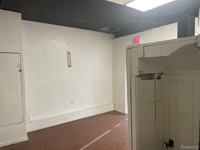 13837 Conant Street, Detroit, MI 48212
