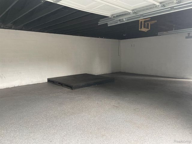 13837 Conant Street, Detroit, MI 48212