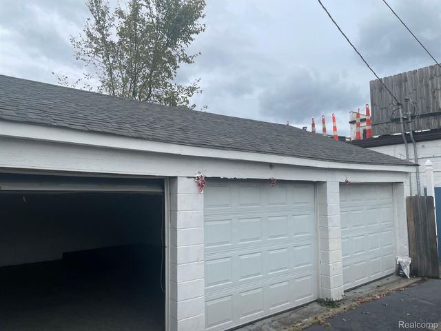 13837 Conant Street, Detroit, MI 48212