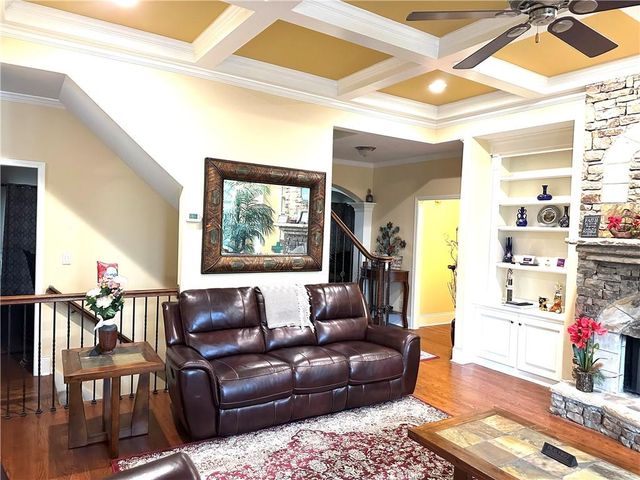2852 Summer Branch Lane, Buford, GA 30519