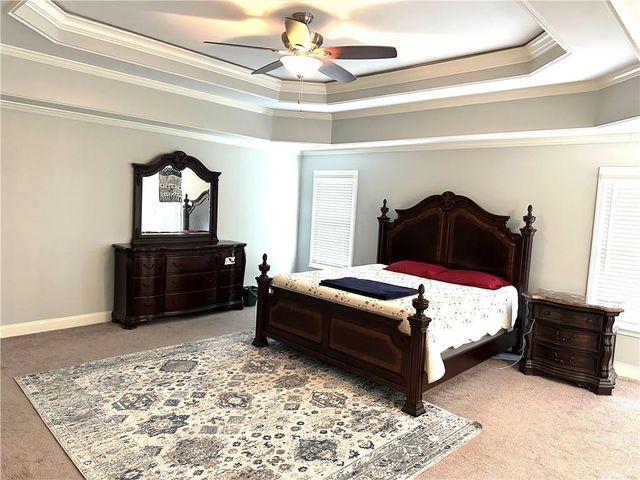 2852 Summer Branch Lane, Buford, GA 30519