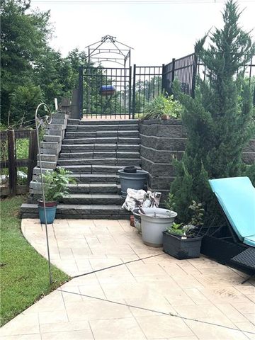 2852 Summer Branch Lane, Buford, GA 30519