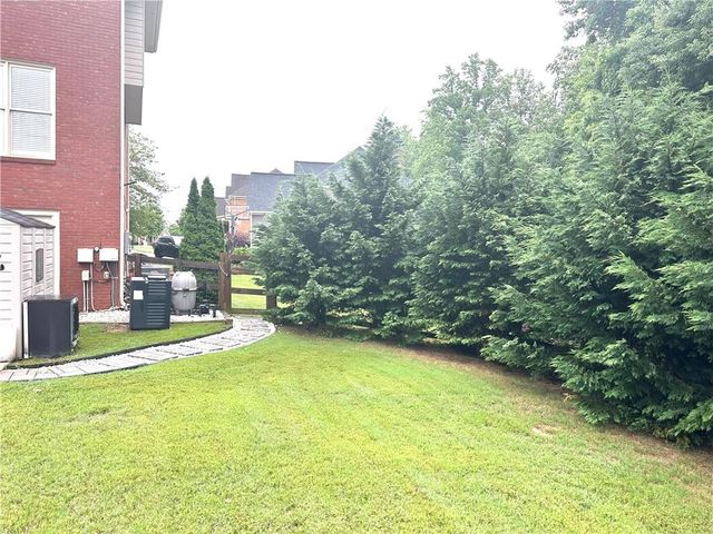 2852 Summer Branch Lane, Buford, GA 30519