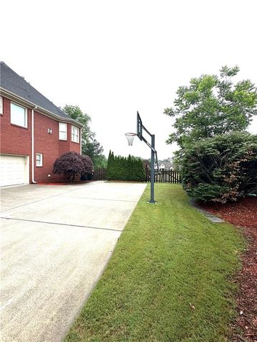 2852 Summer Branch Lane, Buford, GA 30519