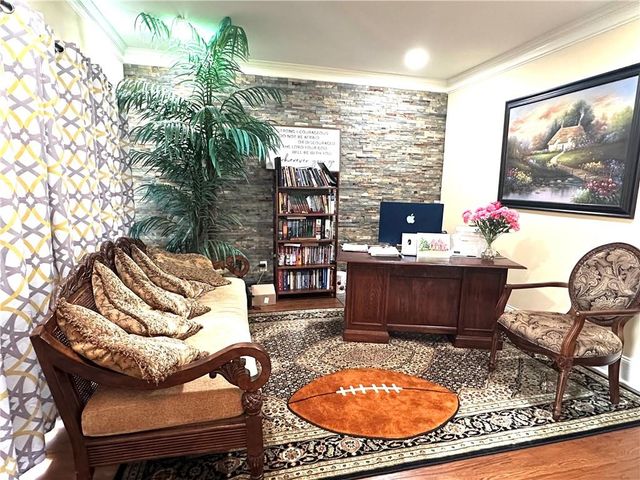 2852 Summer Branch Lane, Buford, GA 30519