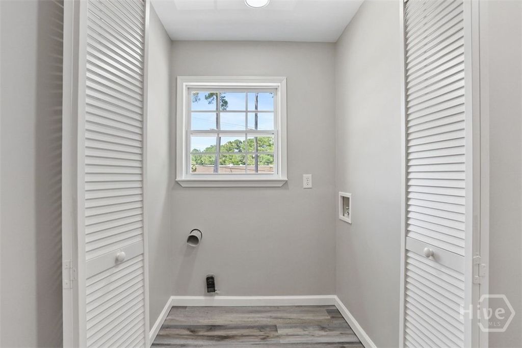 Image 15 of property listing at 2 Seagull Lane, Savannah, GA 31419