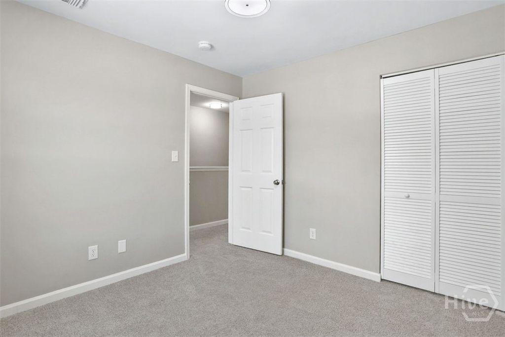 Image 17 of property listing at 2 Seagull Lane, Savannah, GA 31419