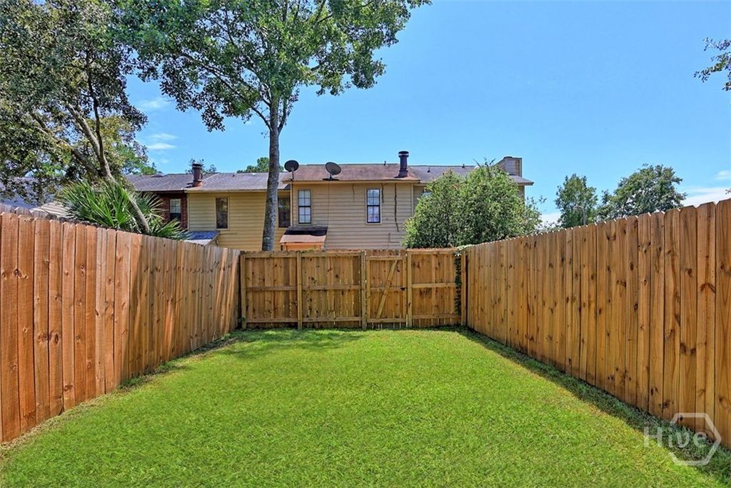 Image 20 of property listing at 2 Seagull Lane, Savannah, GA 31419