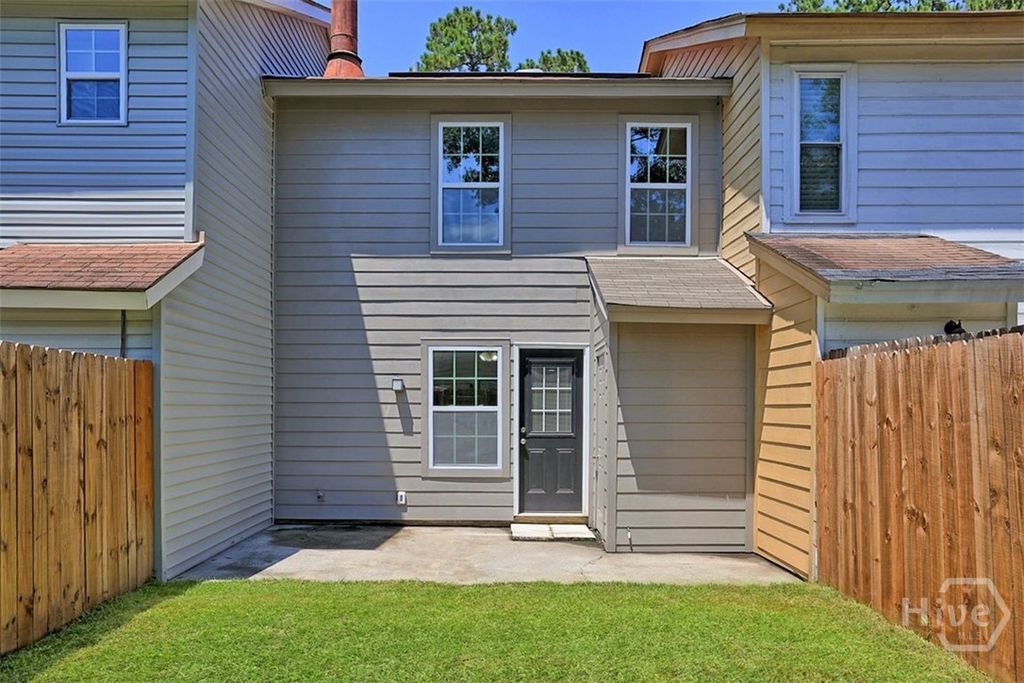 Image 21 of property listing at 2 Seagull Lane, Savannah, GA 31419