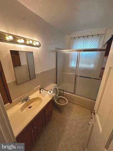 500 WASHBURN AVE, Baltimore, MD 21225