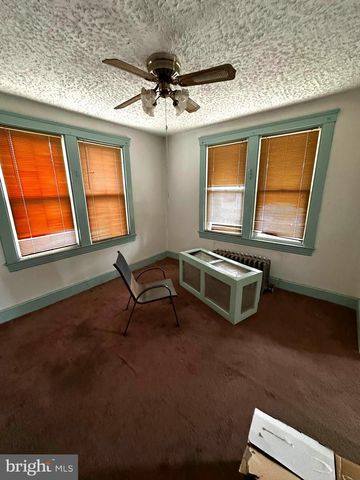 500 WASHBURN AVE, Baltimore, MD 21225