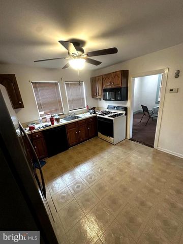 500 WASHBURN AVE, Baltimore, MD 21225