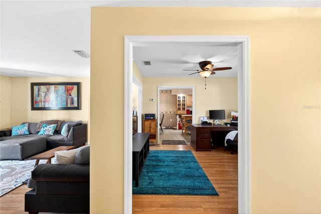 5940 NE 57TH LOOP, Silver Springs, FL 34488