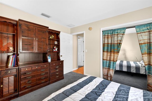 5940 NE 57TH LOOP, Silver Springs, FL 34488