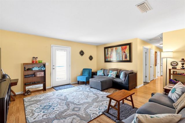 5940 NE 57TH LOOP, Silver Springs, FL 34488