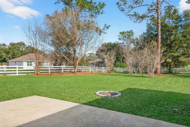 5940 NE 57TH LOOP, Silver Springs, FL 34488