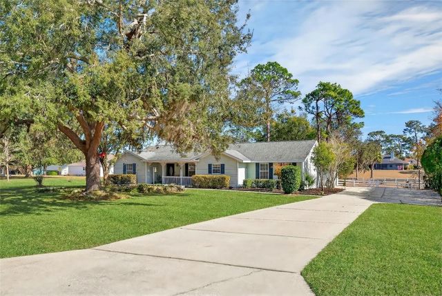 5940 NE 57TH LOOP, Silver Springs, FL 34488