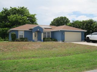 2482 SE Camarin Street, Port St Lucie, FL 34952