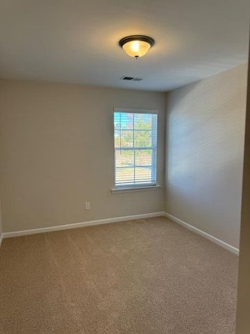 150 Willow Bay Drive, Orangeburg, SC 29118