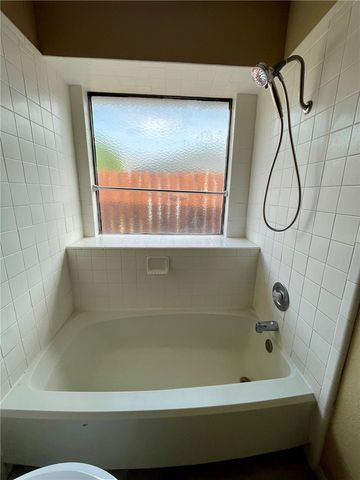 2510 Crestlea Dr, Corpus Christi, TX 78415