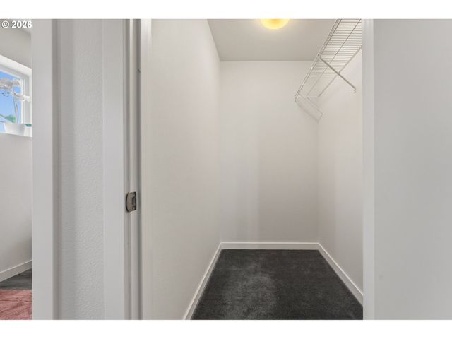 14794 Sw WATERSHED Ln, Beaverton, OR 97007