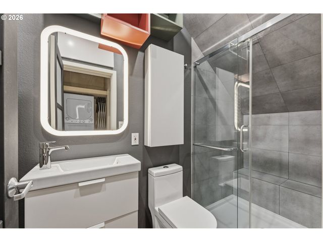 14794 Sw WATERSHED Ln, Beaverton, OR 97007