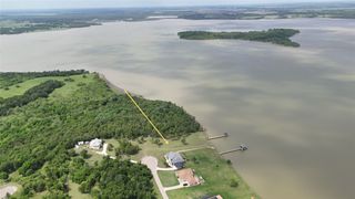 401 Meandering Way, Corsicana, TX 75109
