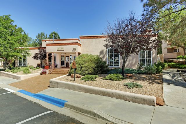 2501 W Zia Road 1-202, Santa Fe, NM 87505