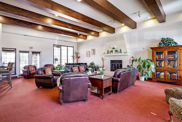 2501 W Zia Road 1-202, Santa Fe, NM 87505