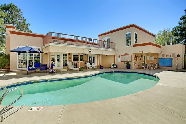 2501 W Zia Road 1-202, Santa Fe, NM 87505