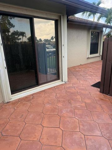 817 Sky Pine Way H, Greenacres, FL 33415