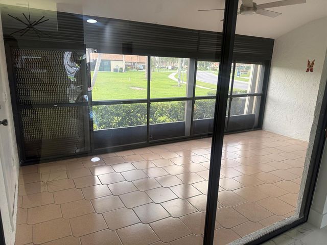 817 Sky Pine Way H, Greenacres, FL 33415