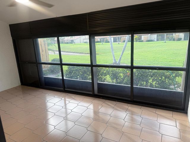 817 Sky Pine Way H, Greenacres, FL 33415