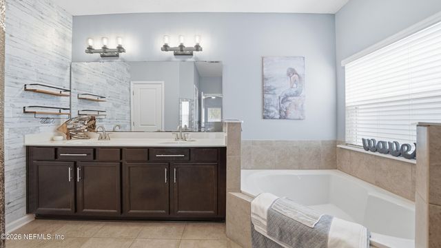 3545 HAWTHORN Way, Orange Park, FL 32065