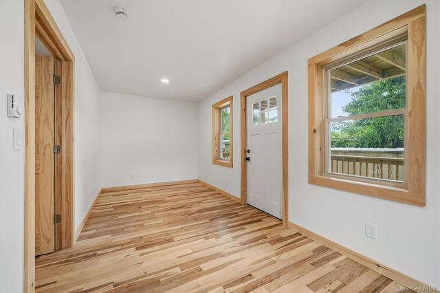 71 Oak Street, Narrowsburg, NY 12764