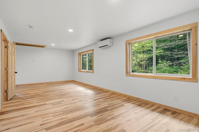 71 Oak Street, Narrowsburg, NY 12764