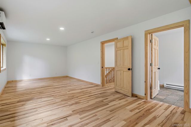 71 Oak Street, Narrowsburg, NY 12764