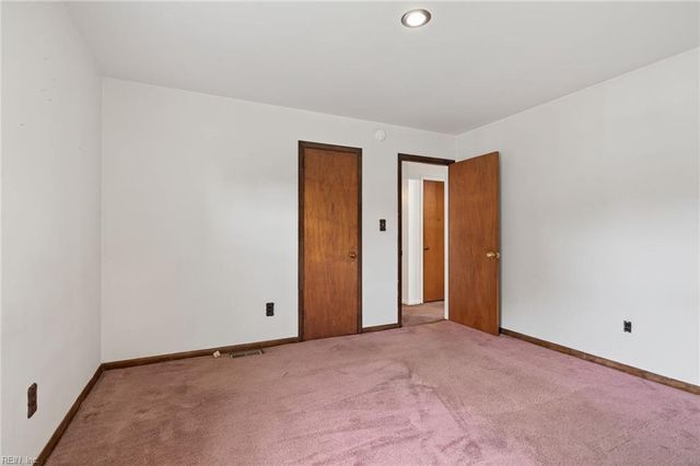 1210 Pansy ST, Hampton, VA 23663