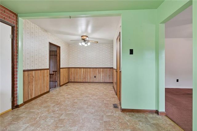 1210 Pansy ST, Hampton, VA 23663