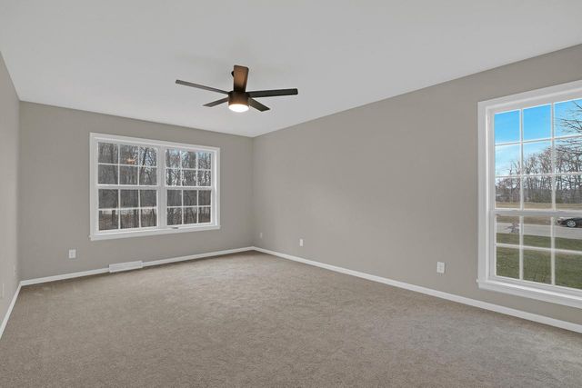 88 King Oak COURT, Random Lake, WI 53075