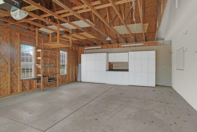 88 King Oak COURT, Random Lake, WI 53075
