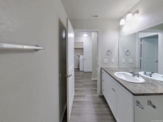 13231 Ashworth, San Antonio, TX 78221