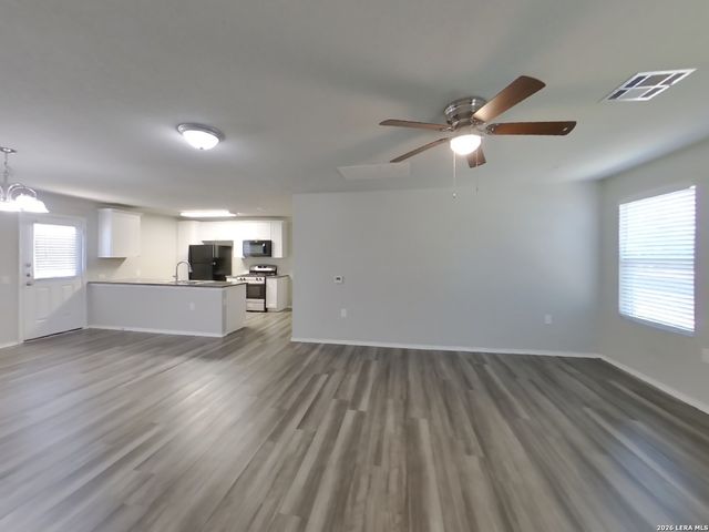 13231 Ashworth, San Antonio, TX 78221