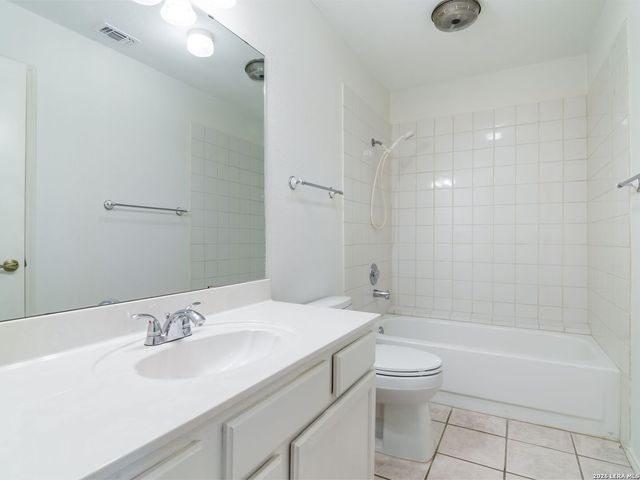 5934 Woodridge Cove, San Antonio, TX 78249